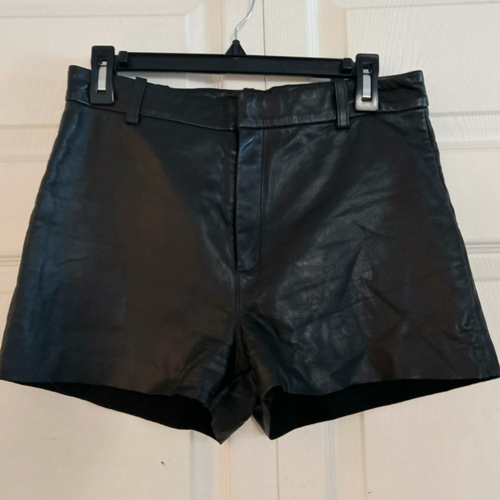 Lamarque Black Leather Shorts Sz 8